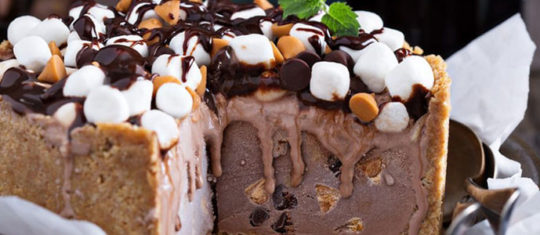 Réaliser des recettes de glace et de desserts glacés chez soi