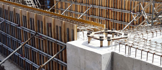 Réaliser un coffrage à béton
