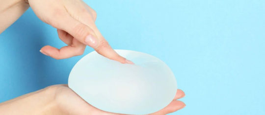 implants mammaires