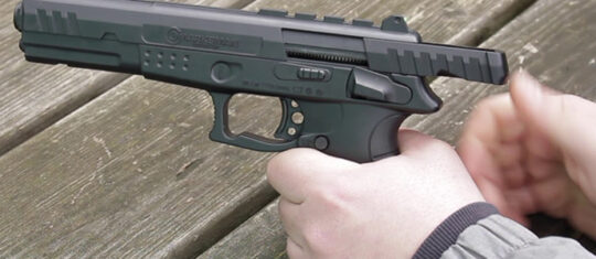 pistolet à plomb